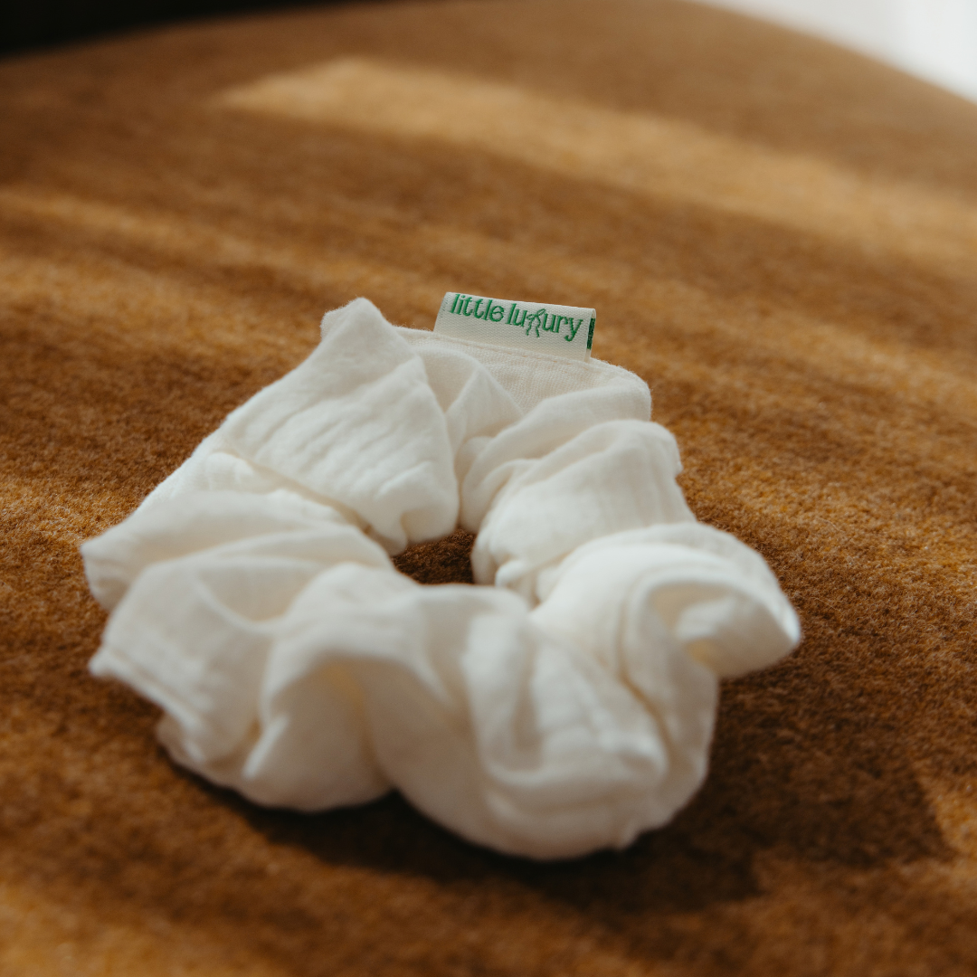 The Organic Muslin Scrunchie